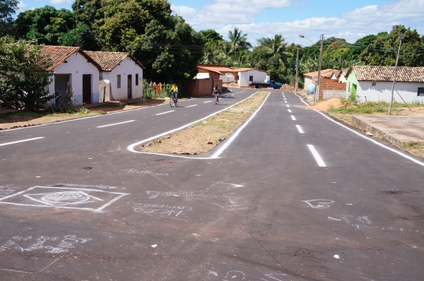  Prefeito Davinelson recebe comitiva do Governador para inaugura obra.   - Imagem 11