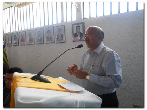 Câmara Municipal realiza Sessão Solene para entrega de títulos de Cidadão inhumense - Imagem 40