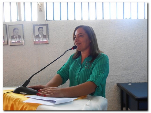 Câmara Municipal realiza Sessão Solene para entrega de títulos de Cidadão inhumense - Imagem 22