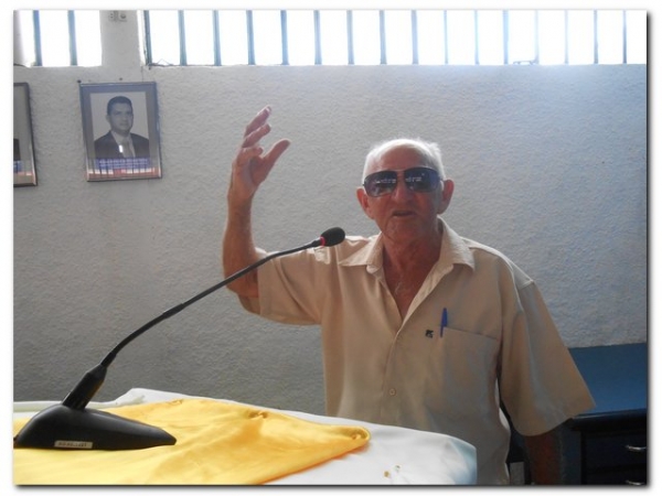 Câmara Municipal realiza Sessão Solene para entrega de títulos de Cidadão inhumense - Imagem 38