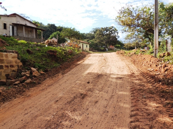 Prefeitura reforma estrada da Terra Dura e deixa população contente - Imagem 5