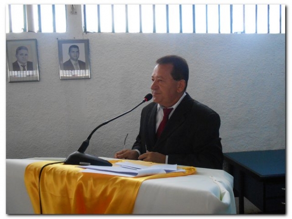 Câmara Municipal realiza Sessão Solene para entrega de títulos de Cidadão inhumense - Imagem 6