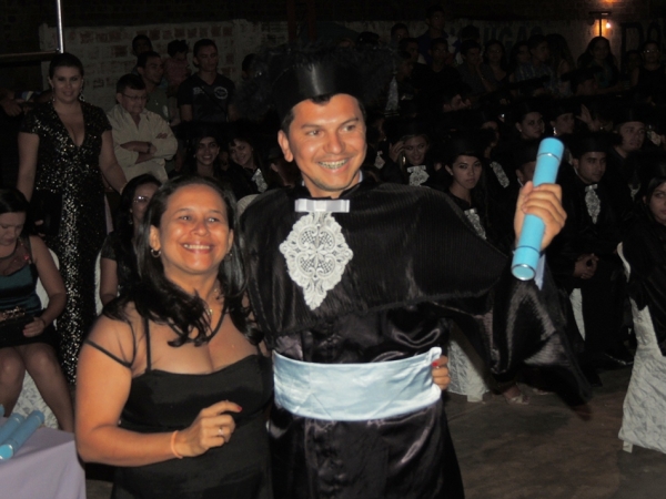 Faculdade Cristo Rei realiza festa de formatura de Biologia e História - Imagem 37