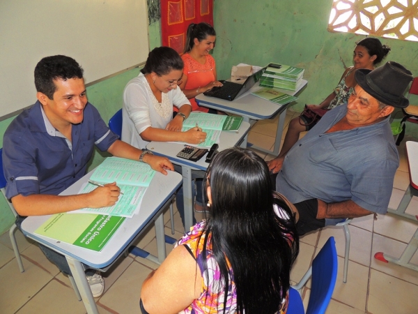 Equipe da SEMAS leva serviços sociais para a Palmeira dos Soares - Imagem 22