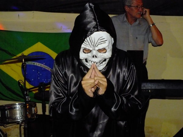 U. E. Dr. João Carvalho realiza show lítero musical - Imagem 19