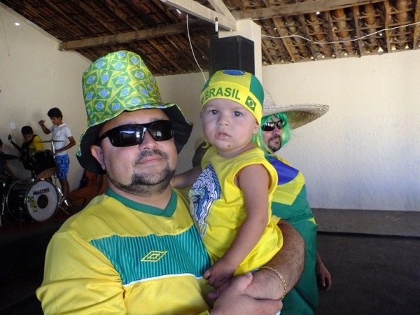 TORCEDORES SE REÚNEM PARA TORCEREM JUNTOS NO CLUBE MUNICIPAL EM DOM EXPEDITO LOPES. - Imagem 55