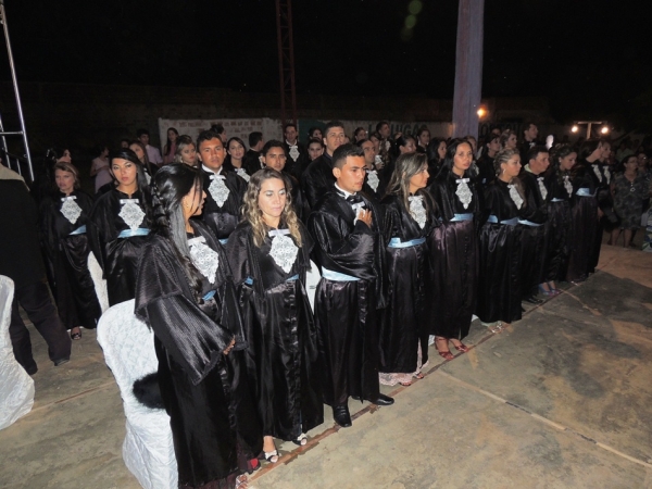 Faculdade Cristo Rei realiza festa de formatura de Biologia e História - Imagem 13