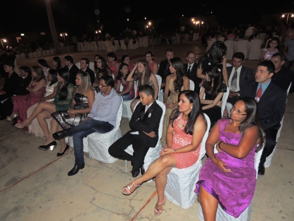 Faculdade Cristo Rei realiza festa de formatura de Biologia e História - Imagem 9