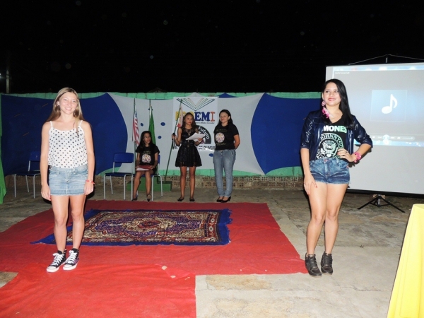 Escola Tomaz Café se destaca pela realização de lindos projetos - Imagem 48