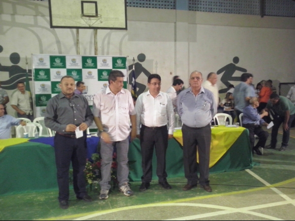 Prefeito Raimundo Ferreira inaugura obras com o governador Zé Filho - Imagem 22