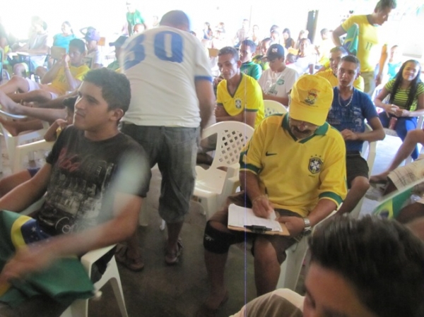 Associação ADECOR proporciona festa ao torcedor durante os jogos da Seleção Brasileira  - Imagem 2