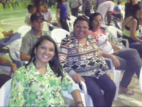 Prefeito Raimundo Ferreira inaugura obras com o governador Zé Filho - Imagem 32