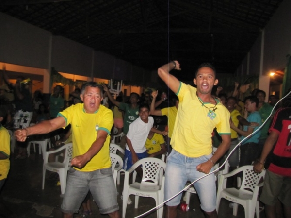 Associação ADECOR proporciona festa ao torcedor durante os jogos da Seleção Brasileira  - Imagem 5