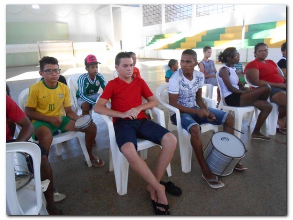 Comunidade inhumense comemora o aniversário de Inhuma em grande Estilo - Imagem 102