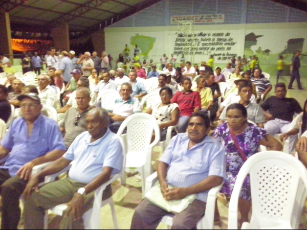Prefeito Raimundo Ferreira inaugura obras com o governador Zé Filho - Imagem 28