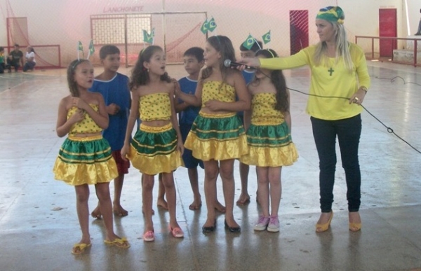 Educação de Jatobá do Piauí faz culminância de projeto “A grande Jogada”. FOTOS! - Imagem 6