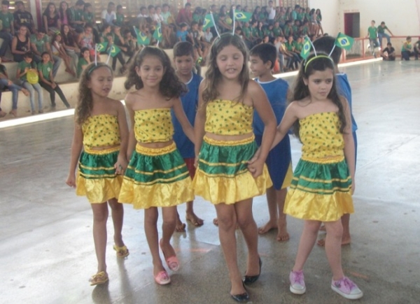 Educação de Jatobá do Piauí faz culminância de projeto “A grande Jogada”. FOTOS! - Imagem 7