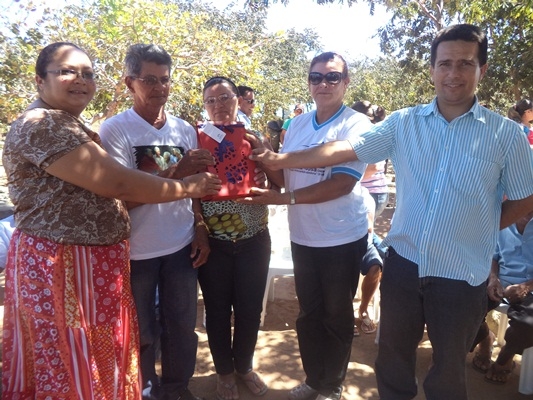 Idosos de Caldeirão Grande participam de Arraiá na Serra da Gitirana - Imagem 12