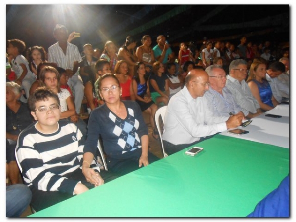 Comunidade inhumense comemora o aniversário de Inhuma em grande Estilo - Imagem 242