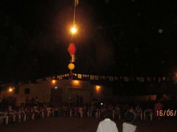 Festa Junina Realizada pelo CRAS - Imagem 4