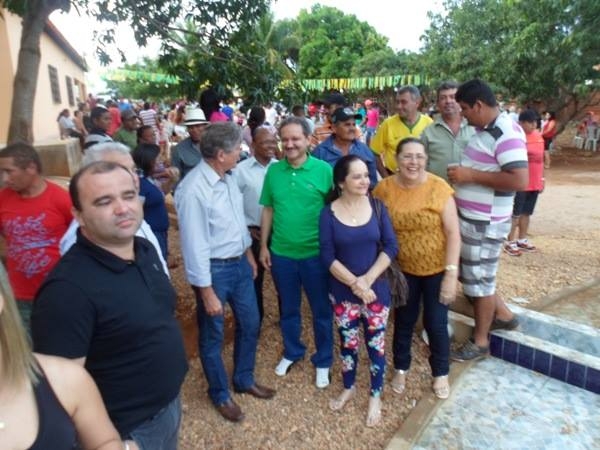 Vanessa Reis recebe amigos e lideranças políticas em confraternização - Imagem 3