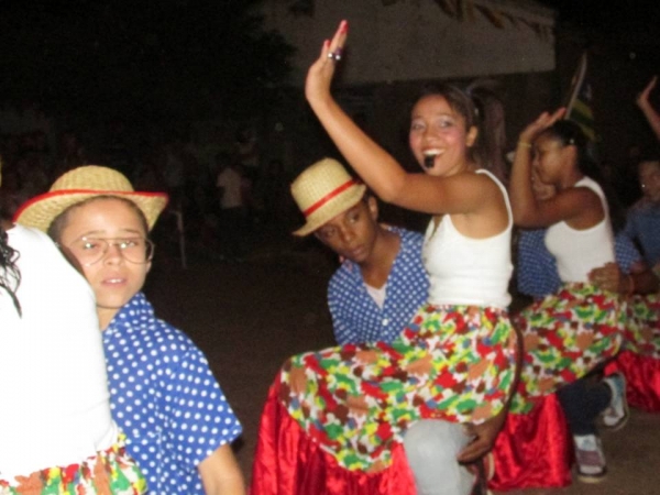 Festa Junina Realizada pelo CRAS - Imagem 18