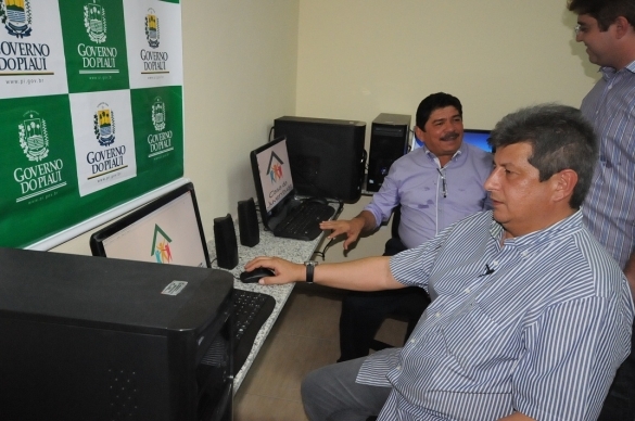 Manoel Emídio inaugura Casa da Juventude com a presença do Governador Zé Filho - Imagem 2