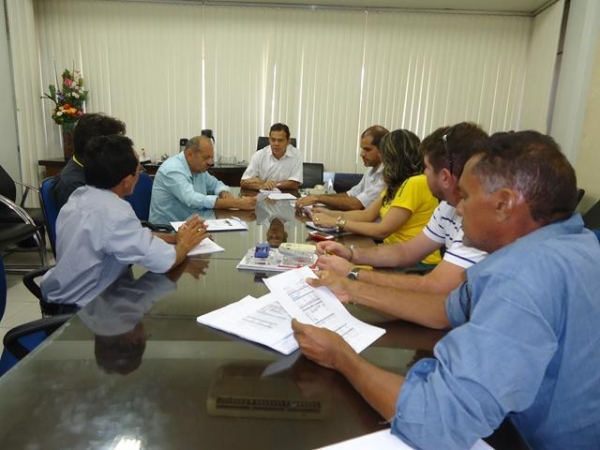 Comitiva de Ipiranga Reuniu-se com Diretor da Eletrobras Piaui - Imagem 10