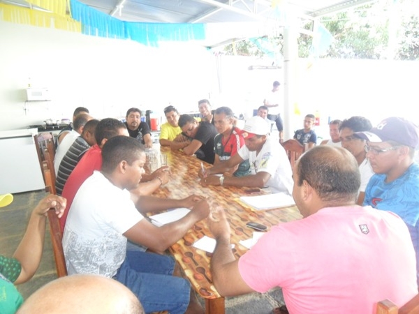 Reunião com Presidentes de Clubes define abertura do Campeonato de futebol 2014 - Imagem 2