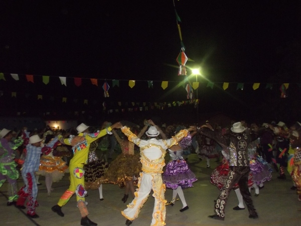 Município de Santa Rosa do Piauí realiza Arraiá com grande público - Imagem 14