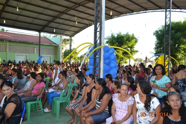 Multidão lota Festa das Mães feita pela Prefeitura de Boa Hora - Imagem 42