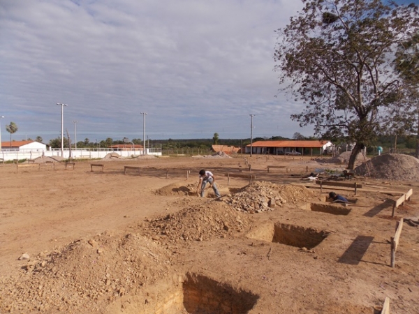 Escola Modelo com 04 salas está sendo construída na localidade Cercado Velho - Imagem 6