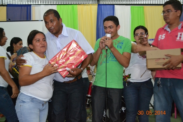 Multidão lota Festa das Mães feita pela Prefeitura de Boa Hora - Imagem 13