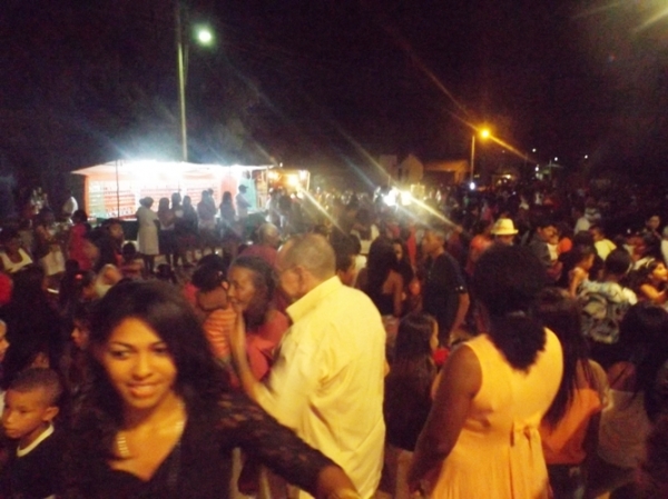 Festejo de Santo Antonio começa com grande público em Redenção do Gurguéia - Imagem 6