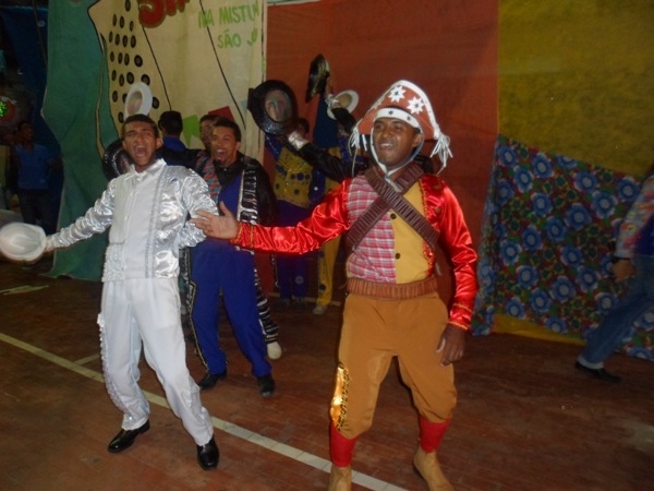 Grupo Junino Sanfona de Ouro estréia em alto estilo e com muita animação  - Imagem 7