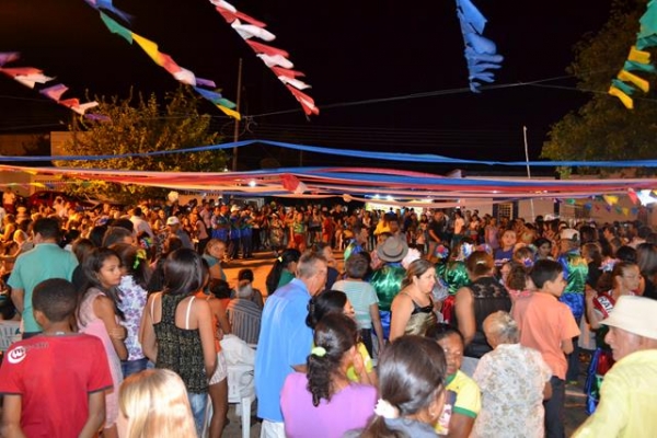 Quinta noite do Festejo de Pimenteiras tem celebração e quadrilha - Imagem 20