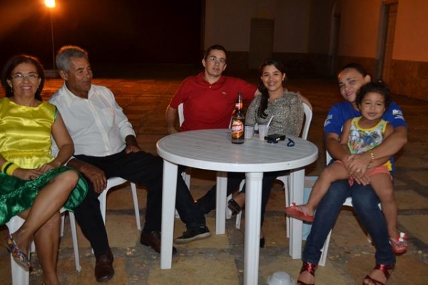 Quinta noite do Festejo de Pimenteiras tem celebração e quadrilha - Imagem 1