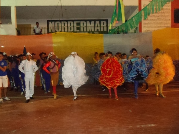 Grupo Junino Sanfona de Ouro estréia em alto estilo e com muita animação  - Imagem 1
