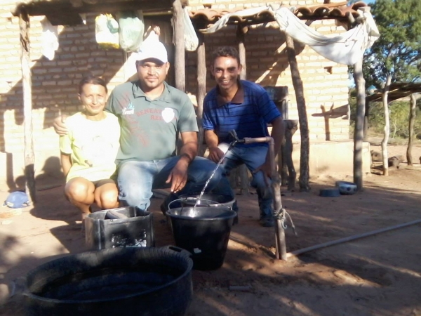 Secretaria Municipal de Agricultura construiu extensão de rede de Água - Imagem 5