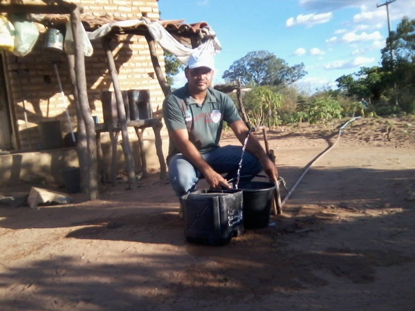 Secretaria Municipal de Agricultura construiu extensão de rede de Água - Imagem 2