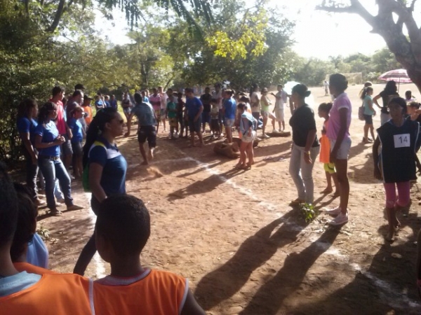 Fotos da  Gincana da Escola Municipal Manoel Francisco Lustosa - Imagem 24