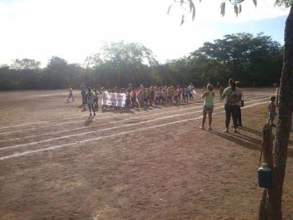 Fotos da  Gincana da Escola Municipal Manoel Francisco Lustosa - Imagem 12