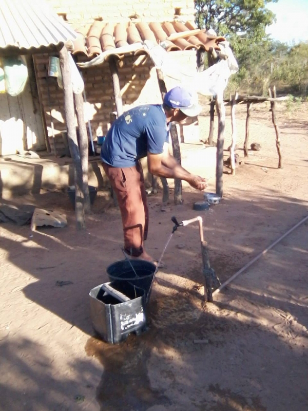 Secretaria Municipal de Agricultura construiu extensão de rede de Água - Imagem 1