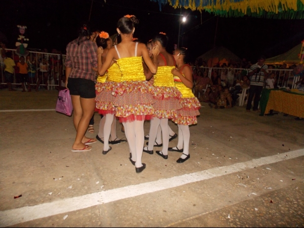 II Nota - IV Festival Junino veja os melhores momentos das apresentações da 2ª noite - Imagem 35
