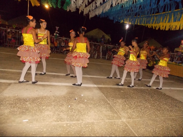 II Nota - IV Festival Junino veja os melhores momentos das apresentações da 2ª noite - Imagem 34