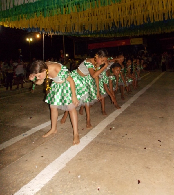 II Nota - IV Festival Junino veja os melhores momentos das apresentações da 2ª noite - Imagem 28