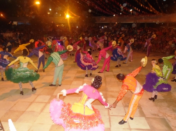 Parque Beira Rio ficou lotado na última noite dos Folguedos de União - Imagem 11