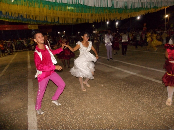 II Nota - IV Festival Junino veja os melhores momentos das apresentações da 2ª noite - Imagem 69