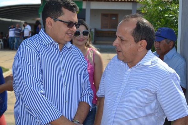 Autoridades prestigiam vaquejada de Pimenteiras. Fotos - Imagem 2