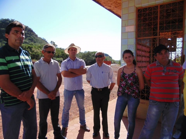 Prefeito Wallem se reúne com prefeito de São João dos Patos para recuperação da BR 230 - Imagem 5